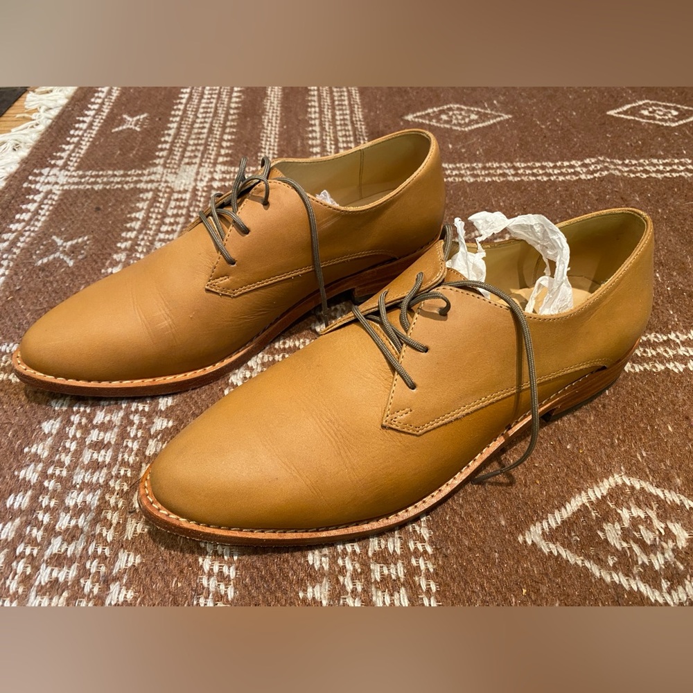 Nisolo Natural Leather Oxfords